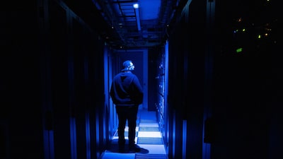 Científico de OpenAI alerta sobre IA que se mejora sola: startup ya recaudó US$650 millones para crearla Científico de OpenAI alerta sobre IA que se mejora sola: startup ya recaudó US$650 millones para crearla