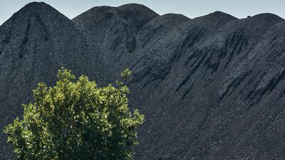 BHP venderá minas de carvão de coque na Austrália por no mínimo US$ 3,2 bilhões BHP venderá minas de carvão de coque na Austrália por no mínimo US$ 3,2 bilhões