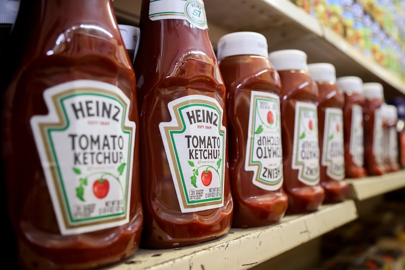 Kétchup Kraft Heinz en una tienda de Nueva York. Fotógrafo: Michael Nagle/Bloomberg. Kétchup Kraft Heinz en una tienda de Nueva York. Fotógrafo: Michael Nagle/Bloomberg.
