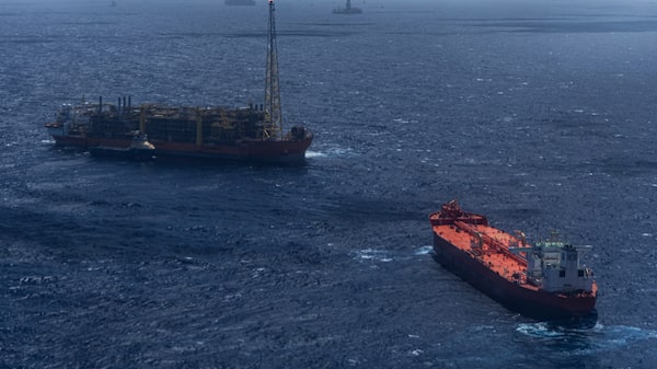 Brasil bate récord en producción de petróleo mientras la guerra en Irán altera la oferta de crudo Brasil bate récord en producción de petróleo mientras la guerra en Irán altera la oferta de crudo