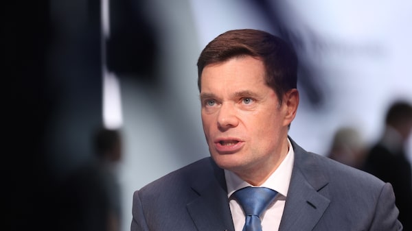 Fin de cotizaciones en el extranjero ordenado por Putin golpea a magnates rusos Fin de cotizaciones en el extranjero ordenado por Putin golpea a magnates rusos