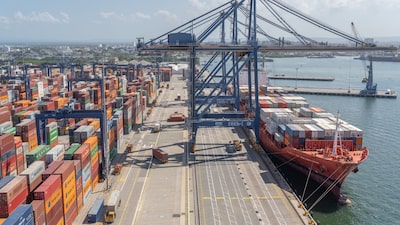 Exportaciones crecen levemente y amplían brecha en Colombia: los sectores en jaque Exportaciones crecen levemente y amplían brecha en Colombia: los sectores en jaque