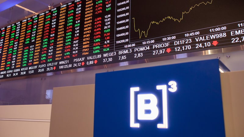 Ibovespa sobe em linha com exterior após queda da véspera; dólar recua a R$ 5,07 Ibovespa sobe em linha com exterior após queda da véspera; dólar recua a R$ 5,07