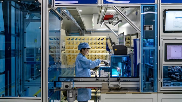 Ganancias industriales de China se desaceleran al ritmo más bajo del año Ganancias industriales de China se desaceleran al ritmo más bajo del año