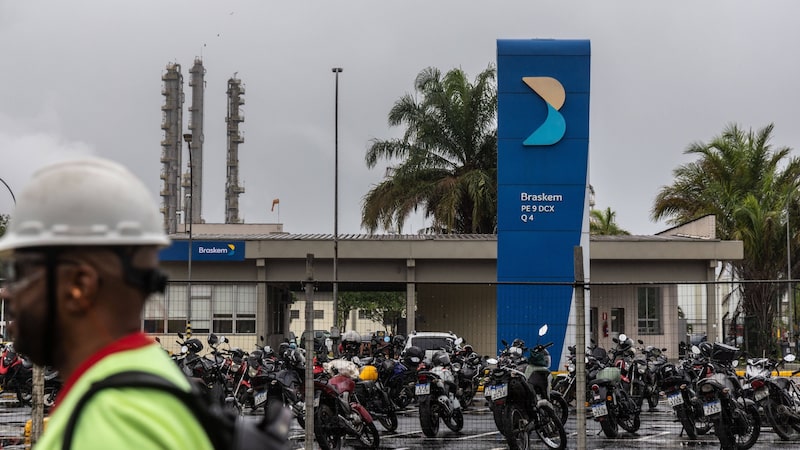 Recuperação extrajudicial de US$ 11 bi da Braskem põe Petrobras no centro das atenções Recuperação extrajudicial de US$ 11 bi da Braskem põe Petrobras no centro das atenções