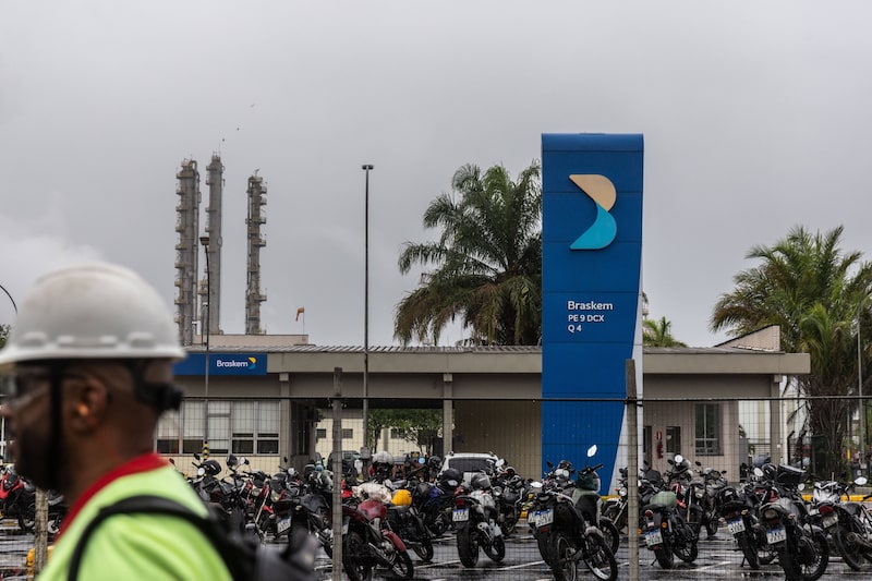 Gigante do petróleo intensificou sua participação nas negociações nas últimas semanas, sob forte pressão dos credores (Foto: Bloomberg) Gigante do petróleo intensificou sua participação nas negociações nas últimas semanas, sob forte pressão dos credores (Foto: Bloomberg)
