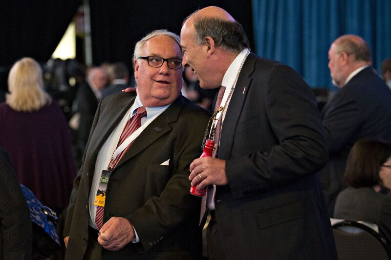 Quién es Howard Buffett, el nuevo ciudadano colombiano y en qué ha invertido. Quién es Howard Buffett, el nuevo ciudadano colombiano y en qué ha invertido.