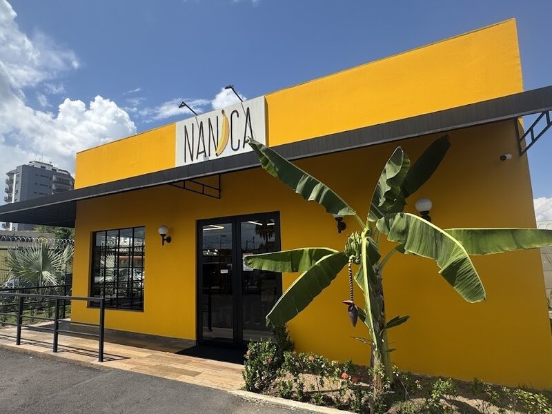 Além da torta de banana: como a Nanica Brasil quer virar cafeteria e prevê faturar R$ 55 mi Além da torta de banana: como a Nanica Brasil quer virar cafeteria e prevê faturar R$ 55 mi