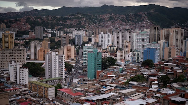 Negociações políticas na Venezuela começam neste sábado com apoio dos EUA Negociações políticas na Venezuela começam neste sábado com apoio dos EUA