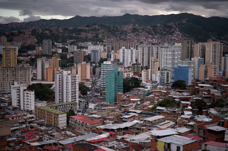 Edificios en el horizonte de Caracas, Venezuela, el sábado 29 de noviembre de 2025. Foto: Bloomberg Edificios en el horizonte de Caracas, Venezuela, el sábado 29 de noviembre de 2025. Foto: Bloomberg