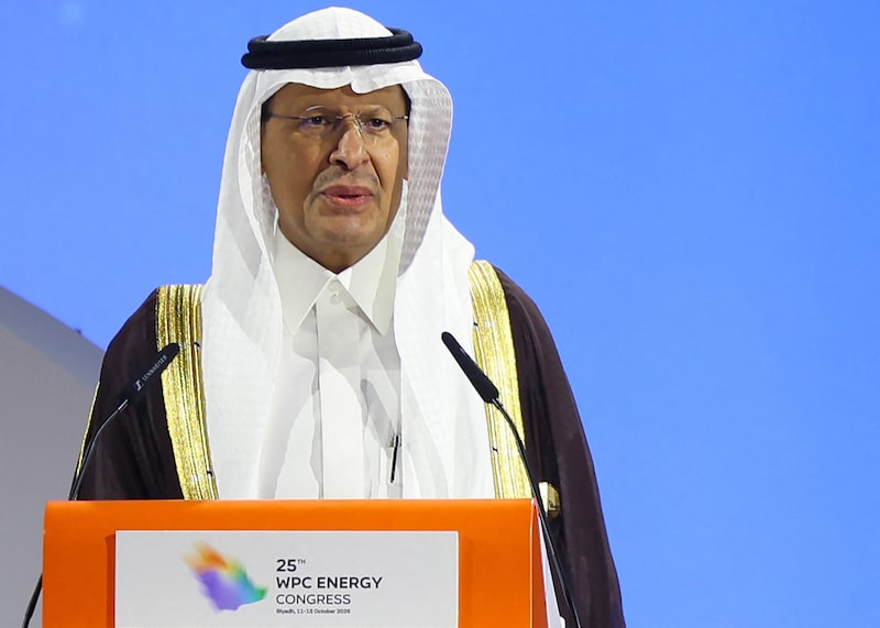 El ministro de Energía de Arabia Saudita, Abdulaziz bin Salman, durante el Congreso de Energía de la WPC celebrado en Riad el 12 de octubre. Foto: Fayez Nureldine/AFP/Getty Images El ministro de Energía de Arabia Saudita, Abdulaziz bin Salman, durante el Congreso de Energía de la WPC celebrado en Riad el 12 de octubre. Foto: Fayez Nureldine/AFP/Getty Images