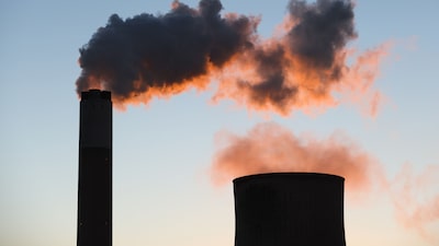 “Los superricos están incendiando el planeta y luego nos cobran al resto por los extintores”, según Oxfam “Los superricos están incendiando el planeta y luego nos cobran al resto por los extintores”, según Oxfam