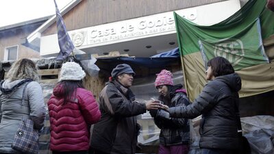 Latinoamérica envejece: ¿cómo se alistan los países para financiar a sus jubilados? Latinoamérica envejece: ¿cómo se alistan los países para financiar a sus jubilados?