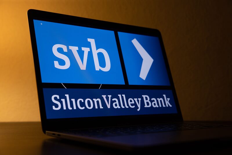 El logo de SVB El logo de SVB