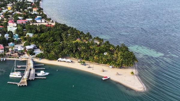 Belice lanza plan para inversores globales: residencia permanente por US$500.000 Belice lanza plan para inversores globales: residencia permanente por US$500.000