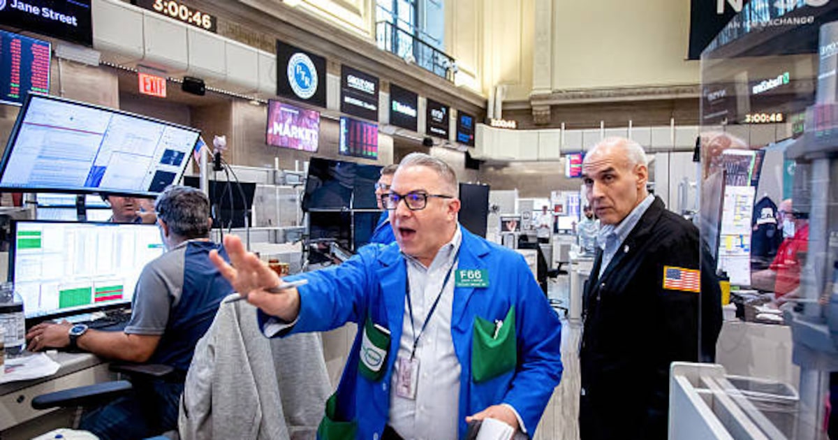 Agitación de los mercados empeora: inversores confían en recortes de la Fed