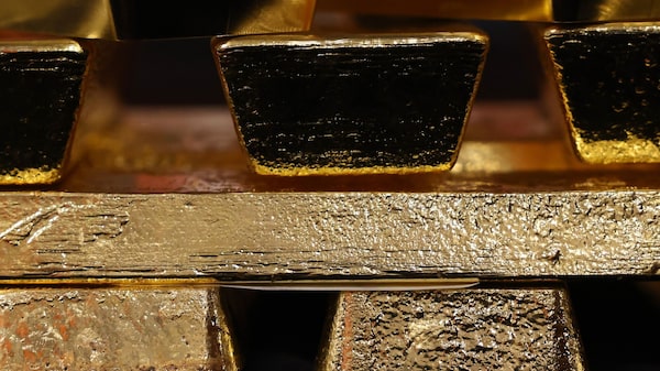Ecuador firma acuerdo de US$1.700 millones con la china CMOC para desarrollar mina de oro Ecuador firma acuerdo de US$1.700 millones con la china CMOC para desarrollar mina de oro
