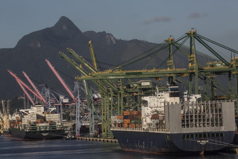 Buques de carga en el Puerto de Río de Janeiro en Río de Janeiro. Fotógrafo: Dado Galdieri/Bloomberg. Buques de carga en el Puerto de Río de Janeiro en Río de Janeiro. Fotógrafo: Dado Galdieri/Bloomberg.