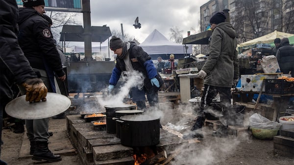 Gran exportador de alimentos de Ucrania se vuelca en alimentar a nación en guerra Gran exportador de alimentos de Ucrania se vuelca en alimentar a nación en guerra