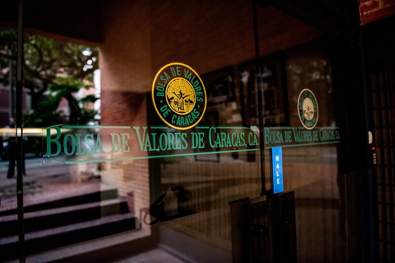 Acesso ao mercado de capitais tem sido um dos desafios enfrentados pela Venezuela Acesso ao mercado de capitais tem sido um dos desafios enfrentados pela Venezuela