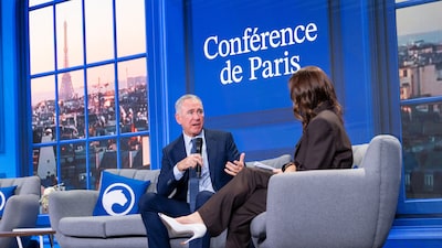 Bilionário Ken Griffin diz que tarifas e políticas de imigração alimentam a inflação Bilionário Ken Griffin diz que tarifas e políticas de imigração alimentam a inflação