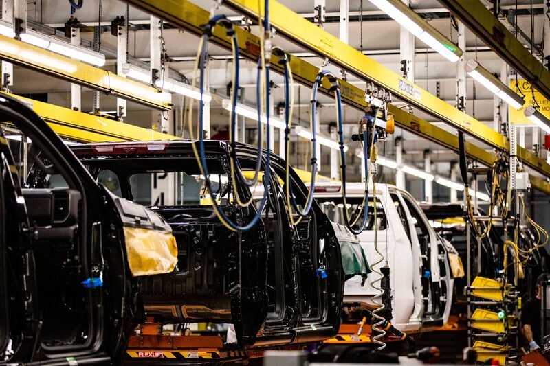 Producción de autos en México desacelera en julio y exportaciones caen Producción de autos en México desacelera en julio y exportaciones caen
