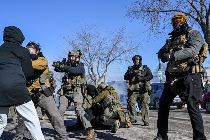 Agentes del ICE en una protesta. Fotógrafo: Brandon Bell/Getty Images Agentes del ICE en una protesta. Fotógrafo: Brandon Bell/Getty Images