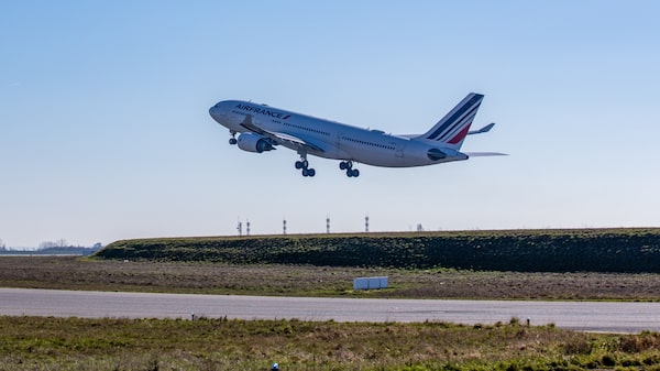 Air-France KLM prepara compra de aviones ante cambio de tendencia en los viajes Air-France KLM prepara compra de aviones ante cambio de tendencia en los viajes