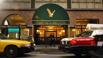 Os bastidores do colapso do First Republic até a sua venda para o JPMorgan Os bastidores do colapso do First Republic até a sua venda para o JPMorgan