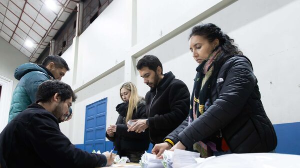 Elecciones parlamentarias 2025 en Chile: candidatos, listas y partidos políticos Elecciones parlamentarias 2025 en Chile: candidatos, listas y partidos políticos