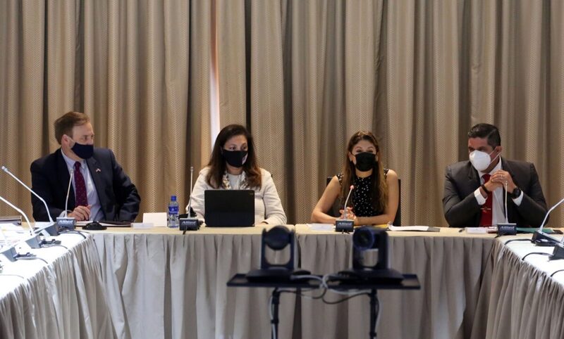 Reunión entre funcionarios de Panamá y EE.UU. Reunión entre funcionarios de Panamá y EE.UU.