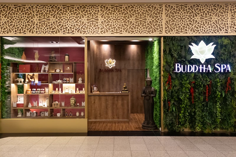 Buddha Spa, fundado em 2001, soma 149 endereços em 12 estados, 96% deles franqueados, e pode ter a Smart Fit com até 30% do capital após opção de compra prevista no acordo de acionistas Buddha Spa, fundado em 2001, soma 149 endereços em 12 estados, 96% deles franqueados, e pode ter a Smart Fit com até 30% do capital após opção de compra prevista no acordo de acionistas