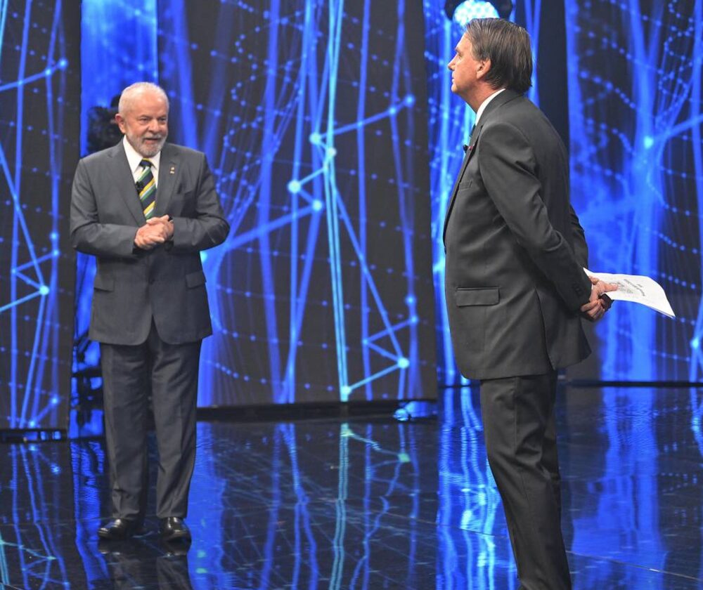 El expresidente brasileño Luiz Inacio Lula da Silva y el actual mandatario Jair Bolsonaro, en el debate televisivo (Foto: Renato Pizzutto/Bloomberg) El expresidente brasileño Luiz Inacio Lula da Silva y el actual mandatario Jair Bolsonaro, en el debate televisivo (Foto: Renato Pizzutto/Bloomberg)