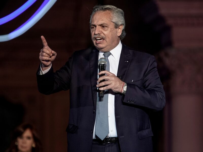 El mandatario reaccionó ante la salida de Máximo Kirchner de la jefatura del bloque del Frente de Todos Photographer: Sarah Pabst/Bloomberg El mandatario reaccionó ante la salida de Máximo Kirchner de la jefatura del bloque del Frente de Todos Photographer: Sarah Pabst/Bloomberg