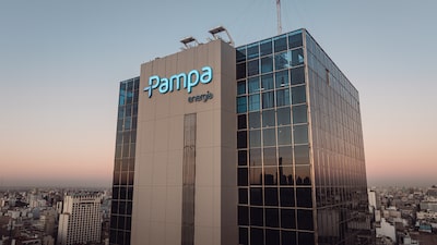 Pampa Energía iniciará la mayor inversión de su historia: US$2.700 millones si logra entrar al RIGI Pampa Energía iniciará la mayor inversión de su historia: US$2.700 millones si logra entrar al RIGI