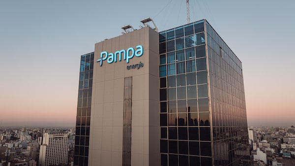 Pampa Energía iniciará la mayor inversión de su historia: US$2.700 millones si logra entrar al RIGI Pampa Energía iniciará la mayor inversión de su historia: US$2.700 millones si logra entrar al RIGI
