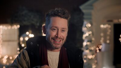 Macaulay Culkin revive a Kevin McCallister de “Mi Pobre Angelito” en un emotivo anuncio Macaulay Culkin revive a Kevin McCallister de “Mi Pobre Angelito” en un emotivo anuncio