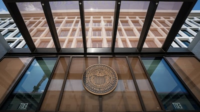 Los costes por intereses en EE.UU. alcanzan la cifra récord de US$1 billón, lo que supone un riesgo de que la deuda se dispare Los costes por intereses en EE.UU. alcanzan la cifra récord de US$1 billón, lo que supone un riesgo de que la deuda se dispare