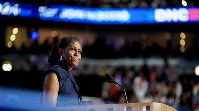 ‘Melania’ tropieza en cines mientras ‘Becoming’, el documental de Michelle Obama en Netflix, retoma impulso ‘Melania’ tropieza en cines mientras ‘Becoming’, el documental de Michelle Obama en Netflix, retoma impulso