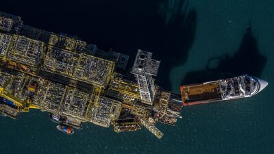 Do Brasil ao México, queda do preço do petróleo acende alerta sobre efeito fiscal Do Brasil ao México, queda do preço do petróleo acende alerta sobre efeito fiscal