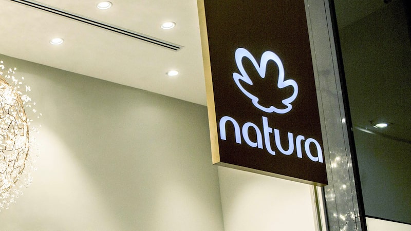 Natura recorre a IA e biotecnologia para desenvolver cosméticos e recuperar crescimento Natura recorre a IA e biotecnologia para desenvolver cosméticos e recuperar crescimento