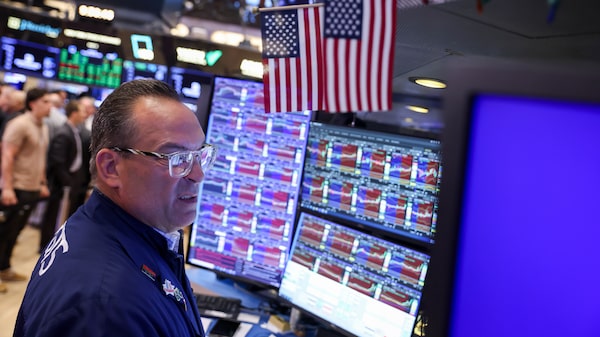 Dow Jones sufre su peor caída desde abril y rendimientos de bonos suben por dudas sobre la Fed Dow Jones sufre su peor caída desde abril y rendimientos de bonos suben por dudas sobre la Fed