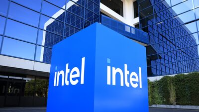 Intel terá mais riscos do que ganhos potenciais com governo dos EUA como acionista Intel terá mais riscos do que ganhos potenciais com governo dos EUA como acionista