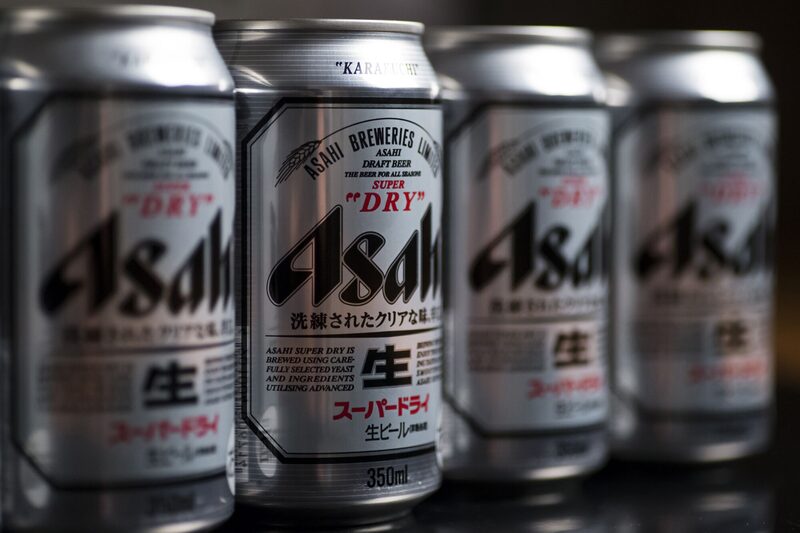 Varejistas do país alertaram clientes sobre uma possível escassez da cerveja Asahi Super Dry depois que um ataque cibernético paralisou a produção e a distribuição da bebida Varejistas do país alertaram clientes sobre uma possível escassez da cerveja Asahi Super Dry depois que um ataque cibernético paralisou a produção e a distribuição da bebida