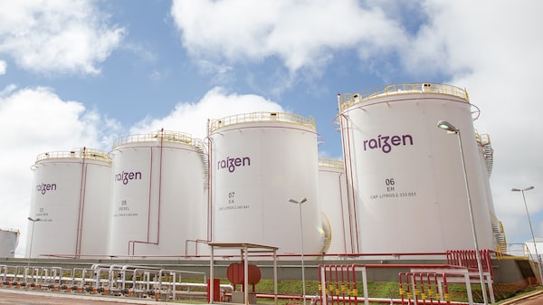 Raízen estuda sócio para etanol de segunda geração e venda da Oxxo, dizem fontes Raízen estuda sócio para etanol de segunda geração e venda da Oxxo, dizem fontes