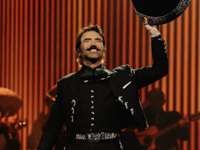 El Potrillo Alejandro fernández El Potrillo Alejandro fernández