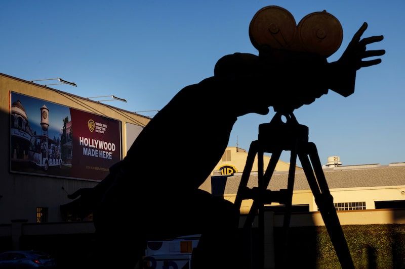 Los estudios Warner Bros. en Burbank, California. Fotógrafo: Ethan Swope/Bloomberg. Los estudios Warner Bros. en Burbank, California. Fotógrafo: Ethan Swope/Bloomberg.
