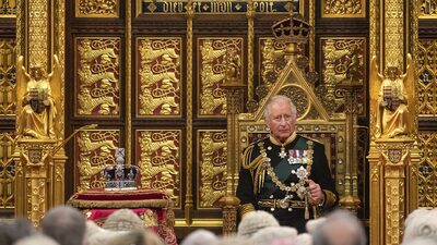 Com morte de Elizabeth, Charles se torna rei da Inglaterra Com morte de Elizabeth, Charles se torna rei da Inglaterra