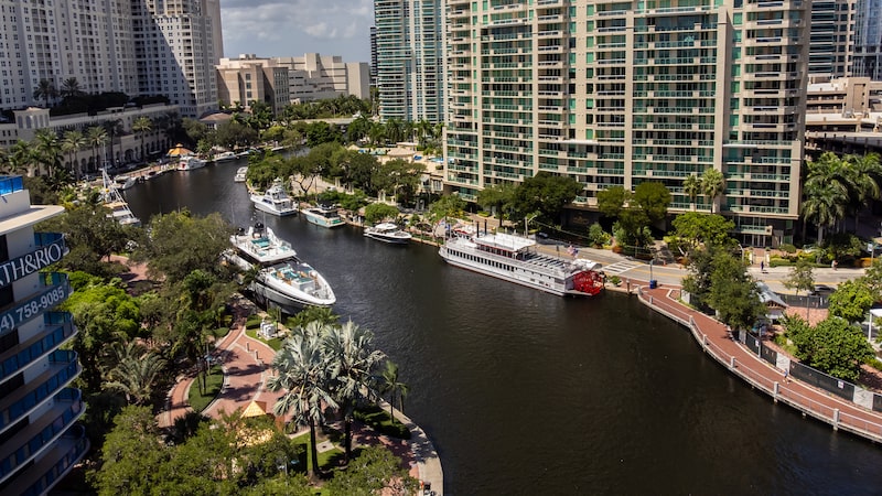 Fort Lauderdale vira aposta de imóveis de luxo na Flórida e atrai incorporadores de NY Fort Lauderdale vira aposta de imóveis de luxo na Flórida e atrai incorporadores de NY