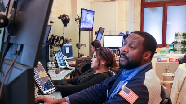 S&P 500 cae por presión de las tecnológicas, mientras el petróleo sube por tensión en Irán S&P 500 cae por presión de las tecnológicas, mientras el petróleo sube por tensión en Irán